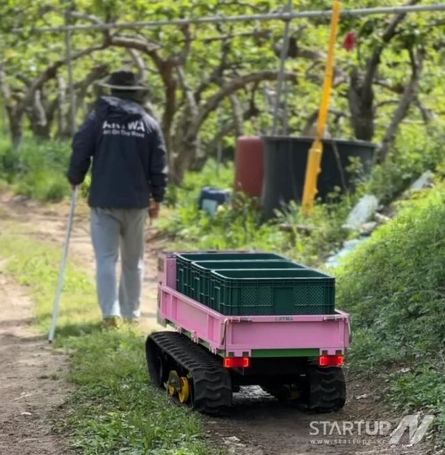 '나혼자 수확' 시대, 스마트 운반 로봇 봇박스의 등장