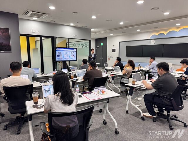 제31회 스타트업 815 IR–SEED 현장 사진