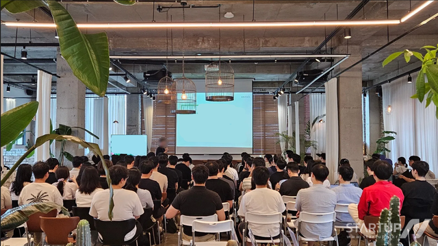 “1년 새 5,500명 발길”… 진학사 캐치, 채용설명회 리포트 전격 공개