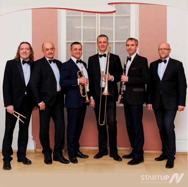 페도르 쿠바이체프 재즈 밴드(Fedor Kuvaitsev's Jazz Band)