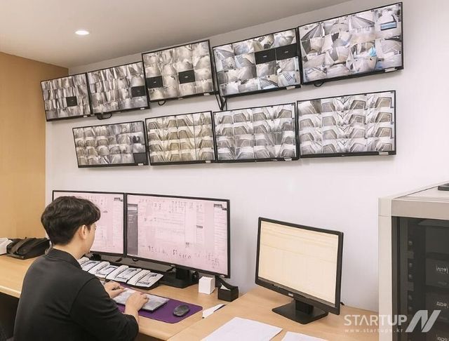 지냄 '프론트엑스 관제 시스템'