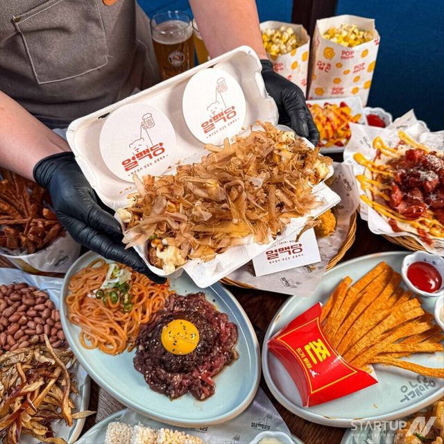 스몰비어 ‘얼맥당’, 스타에셋파트너스·와이앤아처 투자 유치… F&B 프랜차이즈 표준 노린다