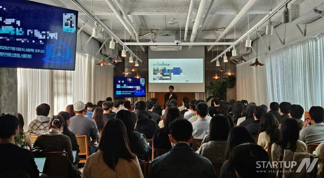 채용설명회도 체험형 시대… 기업들, 강의장 대신 ‘카페 채용’ 택했다