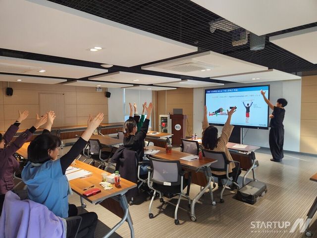 방문간호사가 '운동'까지 처방한다... 비바랩스-웰케어스테이션, AI 돌봄 모델 가동