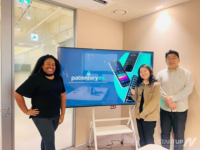 (왼쪽) 페이션토리 대표_(맨 우측) 사각 배건규 대표