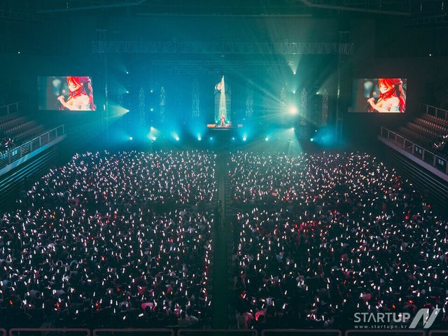 비솔이 스텔라이브의 버추얼 콘서트 ‘AKANE LIZE : OVT. FIRST SOLO CONCERT’(사진)에 VICON 모션캡처 시스템을 구축하고 현장 기술지원을 수행했다