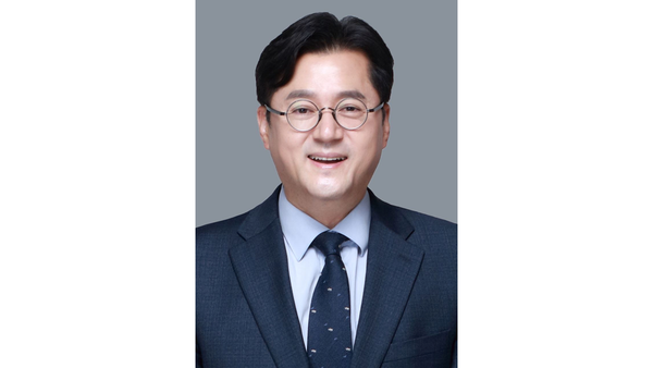 ©데일리포스트=홍익표 전 의원 이미지 출처 / 코딧