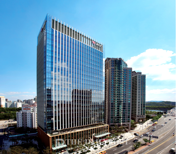 ©데일리포스트=LG유플러스 용산사옥 전경