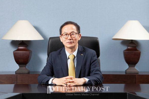 ©데일리포스트=양종희 KB금융그룹 회장 / DB