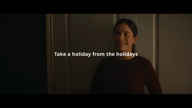 [AP신문 광고평론 No.930]&nbsp;연말 파티 시즌을 겨냥한 광고. 사진 Ikea Canada 유튜브 캡처 ⓒAP신문(AP뉴스)