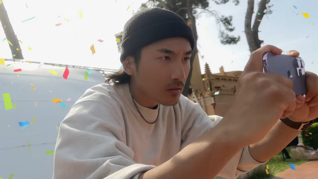 [AP신문 광고평론 No.851]&nbsp; 신우석 감독. 사진 애플 코리아 유튜브 캡처 ⓒAP신문(AP뉴스)