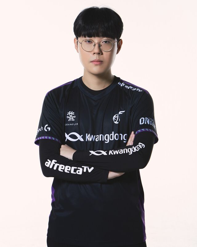 ©AP신문(AP뉴스)/ 이미지 제공 = 광동 프릭스 ▲‘플리케(PHLIKE)’ 김성민 감독