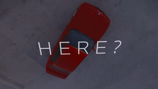 [AP신문 광고평론 No.1155]&nbsp; ​​​​​​​화면을 180도 돌려 전기차의 등장을 표현했다. 사진 BMW코리아 유튜브 캡처ⓒAP신문(AP뉴스)