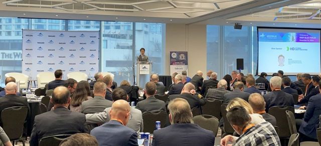 ©AP신문(AP뉴스)/ 이미지 제공 = HD현대 ▲HD현대중공업은 현지 시각으로 지난 14일 캐나다 오타와에서 ‘캐나다를 위한 새로운 잠수함의 현지 지원 준비’를 주제로 열린 ‘딥 블루 포럼(Deep Blue Forum)’에 참가해 캐나다 잠수함 도입 사업을 위한 토탈 솔루션을 제안했다