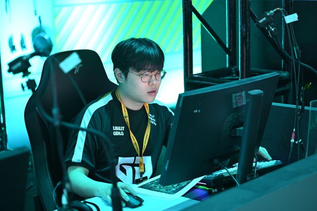 ©AP신문(AP뉴스)/ 이미지 제공 = 크래프톤 ▲젠지 \'토시\' 성윤모 선수