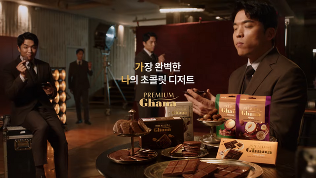 [AP신문 광고평론 No.1184]&nbsp; 가나 프리미엄 모델 셰프 안성재. 사진 롯데웰푸드 유튜브 캡처ⓒAP신문(AP뉴스)