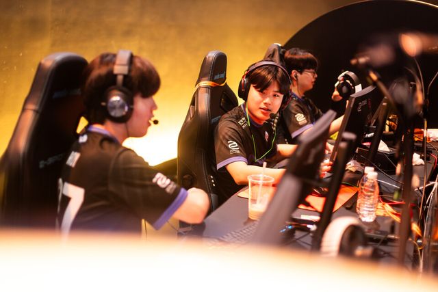 ©AP신문(AP뉴스)/ 이미지 제공 = 크래프톤 ▲지엔엘 이스포츠 선수단