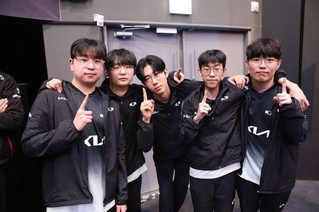 ©AP신문(AP뉴스)/ 이미지 제공 = 크래프톤 ▲디플러스 기아 선수단. (왼쪽부터) 포리코, 놀부, 케이, 칩스, 오살 선수