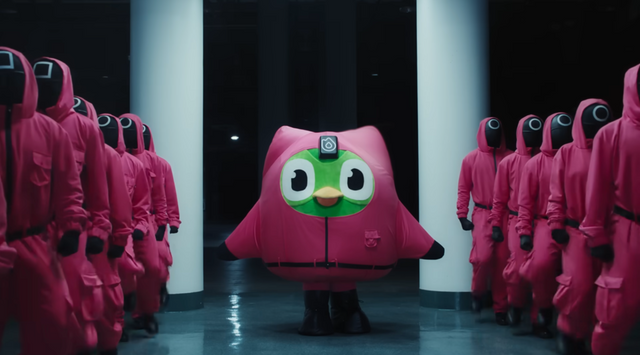 Duolingo, Mischief: ‚Learn Korean or else…‘ 사진 유튜브 캡처