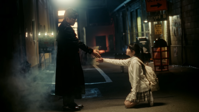 [AP신문 광고평론 No.1198]&nbsp; ​​​​​​​성적이 무너져 좌절하는 학생에게 손을 내미는 정승제. 사진 이투스 유튜브 캡처ⓒAP신문(AP뉴스)