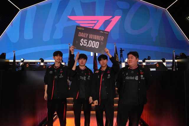 ©AP신문(AP뉴스)/이미지 제공 = 크래프톤 ▲T1은 20일 서울 성수동 ‘펍지 성수’에서 열린 크래프톤 주최 ‘펍지 플레이어스 마스터스 인비테이셔널' 2일 차 데일리 위너를 차지했다.