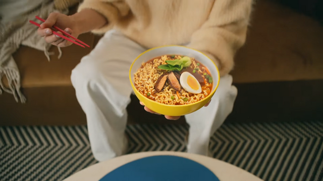 [AP신문 광고평론 No.1244]&nbsp;광고 속 시즐컷. 사진 오뚜기 유튜브 캡처ⓒAP신문(AP뉴스)