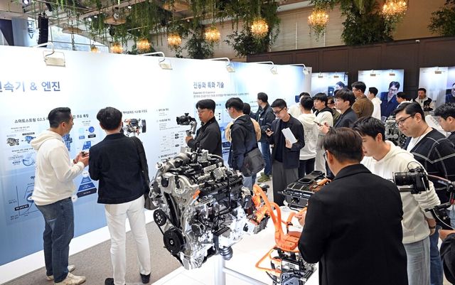 ©AP신문(AP뉴스)/이미지 제공 = 현대자동차그룹 ▲현대차그룹은 지난 10일&nbsp;서울 중구 소재 크레스트 72에서 '차세대 하이브리드 시스템 테크 데이(Hyundai Motor Group Next-Gen. Hybrid System Tech Day)'를 개최하고, 한층 진화된 하이브리드 기술력을 공개했다.&nbsp;&nbsp;