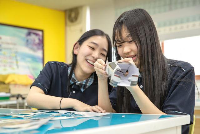 ©AP신문(AP뉴스)/이미지 제공 = 현대자동차 ▲푸른중학교 ‘미래모빌리티학교’ 수업 장면