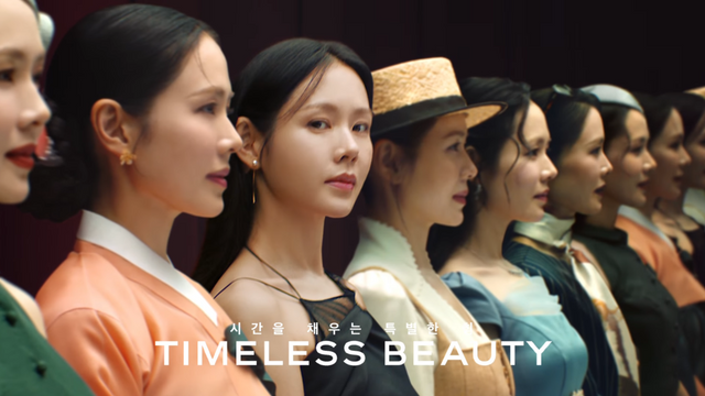 [AP신문 광고평론 No.1323]&nbsp; 손예진이 다양한 시대 속 인물을 재연한다. 사진 고혼진 유튜브 캡처ⓒAP신문(AP뉴스)