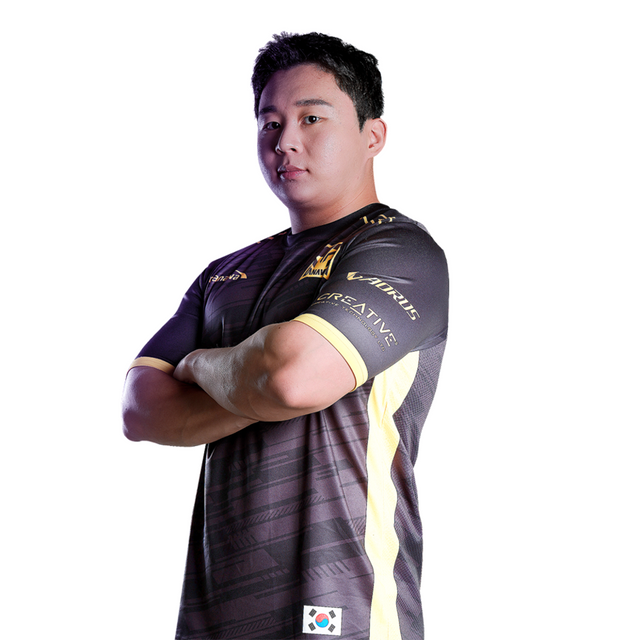 ©AP신문(AP뉴스)/이미지 제공 = 크래프톤 ▲젠지 '레클로' 강민준 감독(다나와 이스포츠 시절)