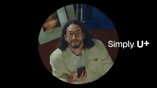 [AP신문 광고평론 No.1501]&nbsp; ​​​​​​​'심플리'라는 문구를 통해 생활 편리성을 강조한다. 사진 LG유플러스 유튜브 캡처ⓒAP신문(AP뉴스)