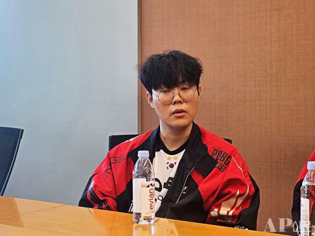 ⓒAP신문(AP뉴스) = 이상민 기자&nbsp;▲답변하는 '플리케(PLIKHE)' 김성민 감독.