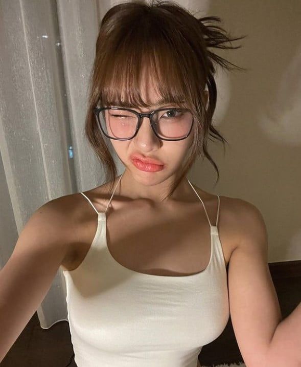 지지(19·본명 수피차) / SNS