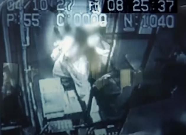 2004년 실종 후 피살된 여대생 노 모 씨의 마지막 모습이 담긴 버스 CCTV. (SBS '그것이 알고 싶다')