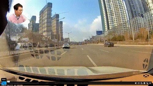 (유튜브 채널 '한문철TV' 갈무리)