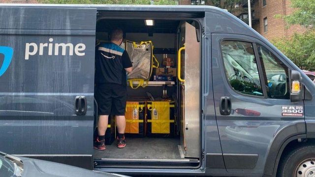 아마존 프라임 배송 모습