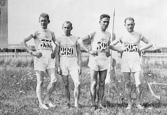 (왼쪽부터) V.J. 시필라, E.E. 버그, 빌레 리톨라, 파보 누르미