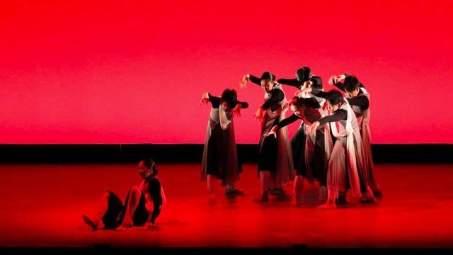 왕따 문제를 표현한 한소리의 작품 '들어가지 못하게 된 교실'