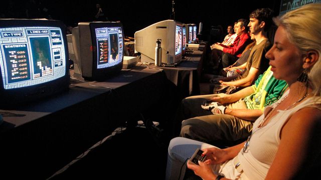 Dana Wilcox (right), a crowd favourite during the competition.The Classic Tetris World Championship in downtown LA on 8 August 2010