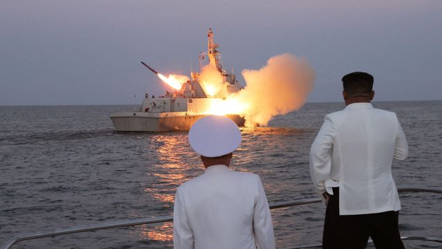 북한이 최근 러시아와 군사동맹에 준하는 '포괄적 전략 동반자 관계에 관한 조약'을 체결한 이후 한국 국회에서는 핵무장론에 대한 갑론을박이 이어지고 있다