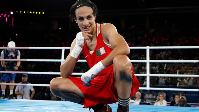 여자 66kg 복싱에서 금메달을 획득한 알제리의 켈리프