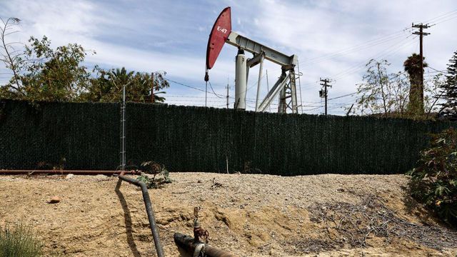 2022년 8월 5일 캘리포니아 벤츄라 인근의 시추 현장)