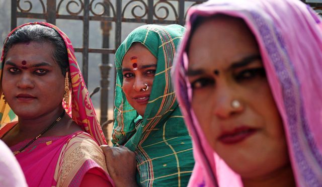 인도 뭄바이에서 열린 ‘핑크 랠리’에 참석한 트랜스젠더들