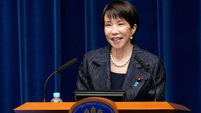 지난 21일 도쿄 총리 관저에서 발언 중인 다카이치 총리