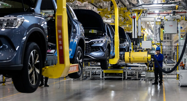 끊임없는 혁신과 목표 지향적 교육이 중국 배터리 제조업체들이 경쟁에서 앞서 나가도록 도왔다