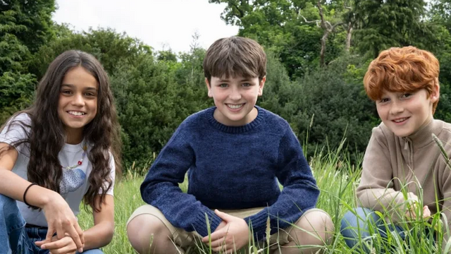 라벨라 스탠턴, 도미닉 맥러플린, 알래스터 스타우트