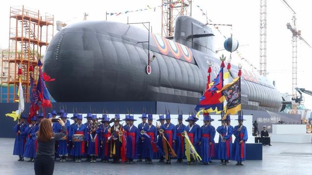 3600t급 잠수함 1번함인 장영실함 진수식이 2025년 10월 22일 한화오션 거제사업장에서 거행됐다