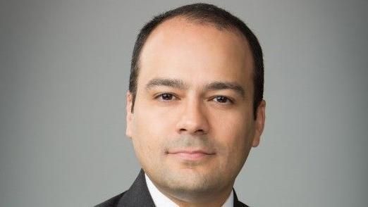 알렉산드르 자콤 박사