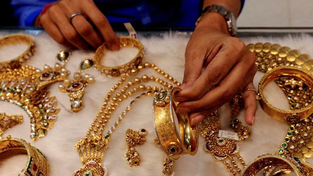 각종 금 장신구