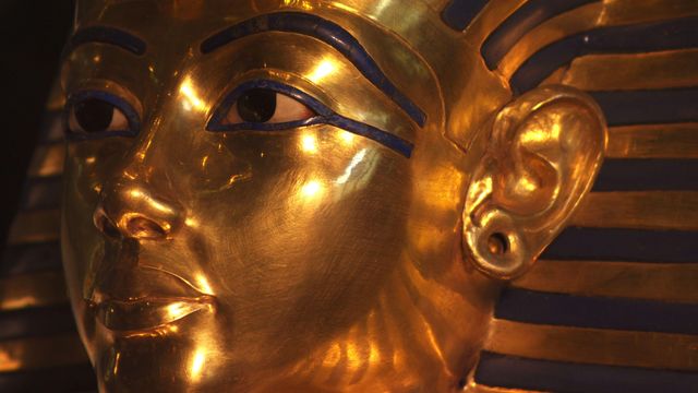 투탕카멘의 황금 마스크